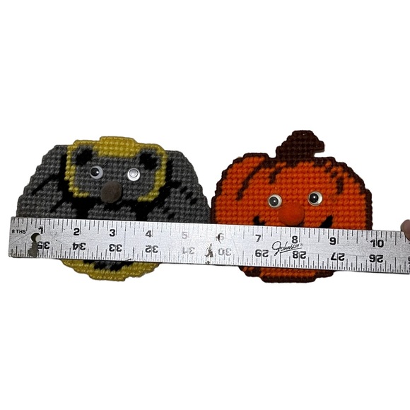 Halloween Vintage Handmade Plastic Canvas Needlepoint Magnets Pumpkin & Bat - Picture 5 of 6